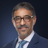  الدكتور عبدالقادر المرزوقي